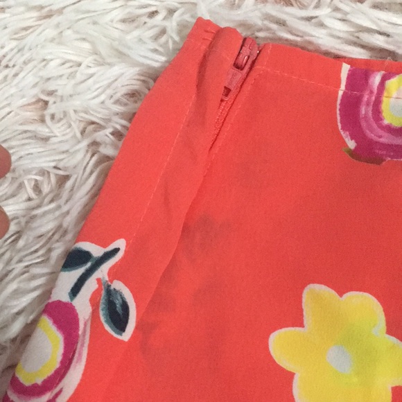 🌺VTG 90s bright floral mini skirt - Picture 7 of 9
